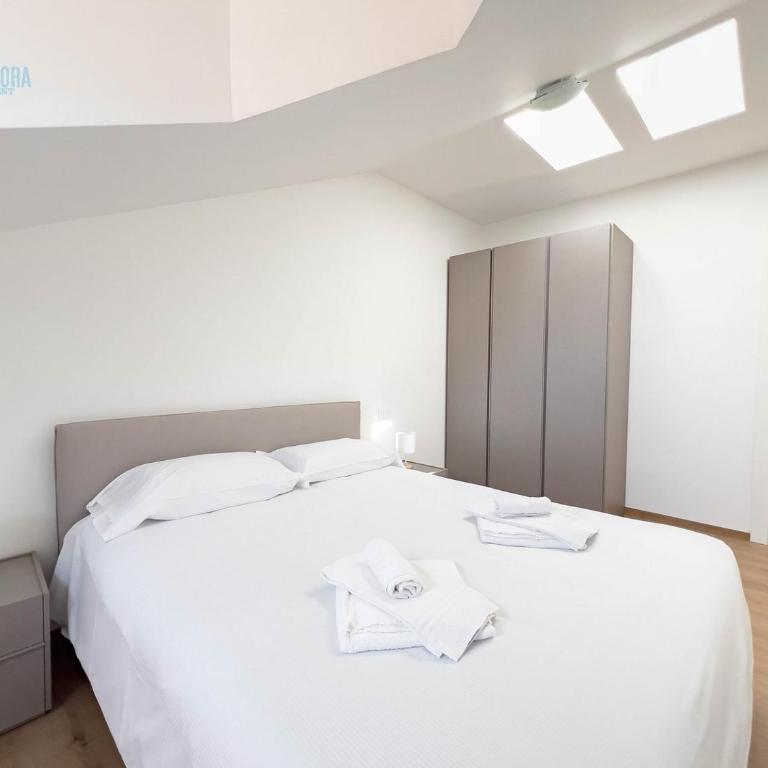 Palazzo Saba Tirabora Short Rent - Appartamento con 2 Camere da Letto - 8