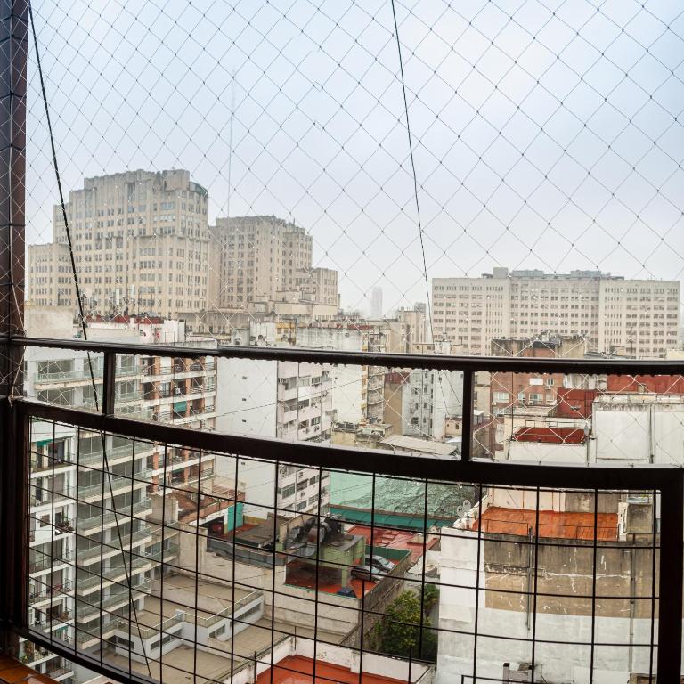 centrico Recoleta, Santa fe y Azcuenaga - Apartamento de 1 dormitorio - 11