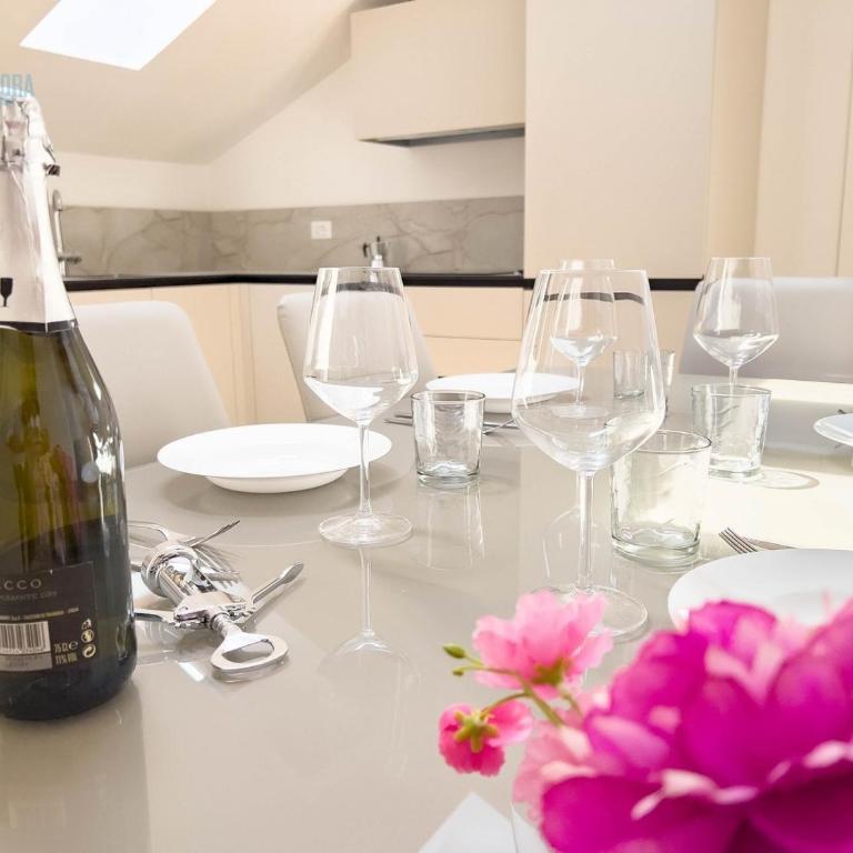 Palazzo Saba Tirabora Short Rent - Appartamento con 2 Camere da Letto - 19
