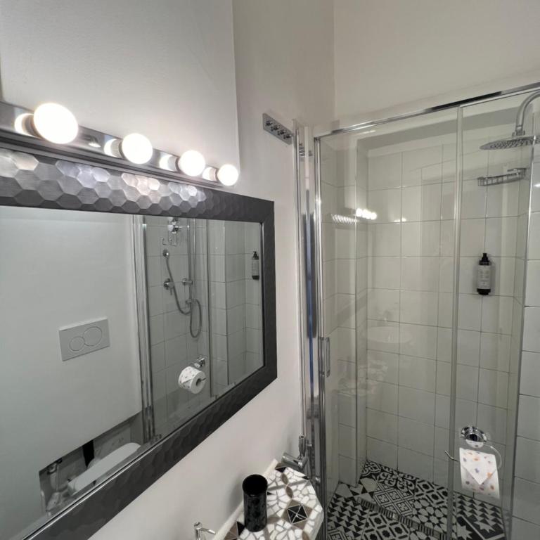 Luxury room Anelli center of Roma - Appartamento con 4 Camere da Letto - 6