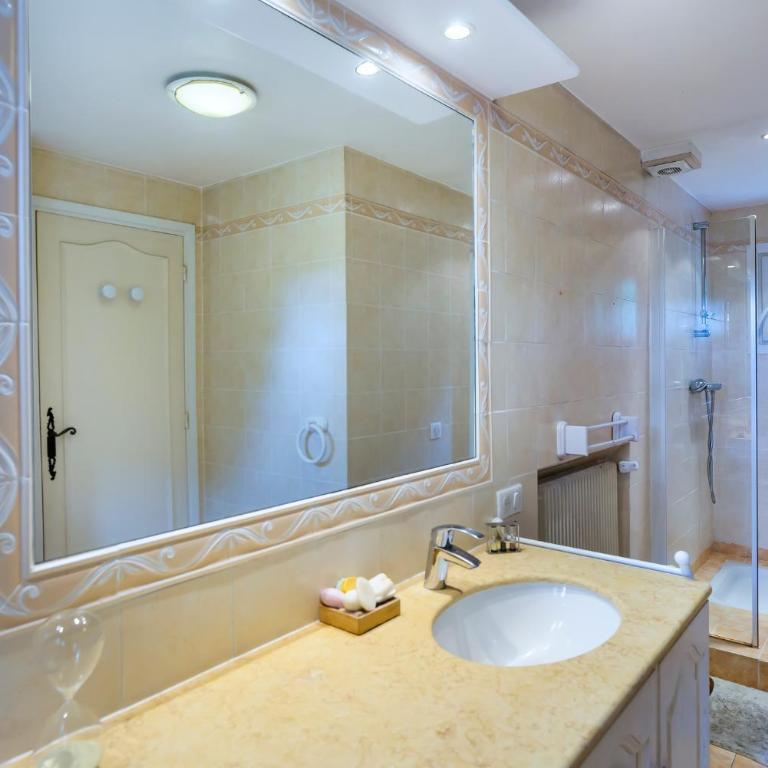 La Saliniere - Villa avec Piscine Privée - 16