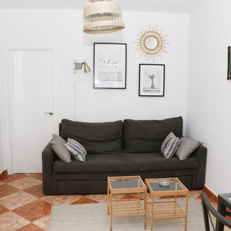 Alojamientos EL PUNTO PLAYA CONIL - Apartamento de 1 Dormitorio con balcón y vistas a la ciudad - 1