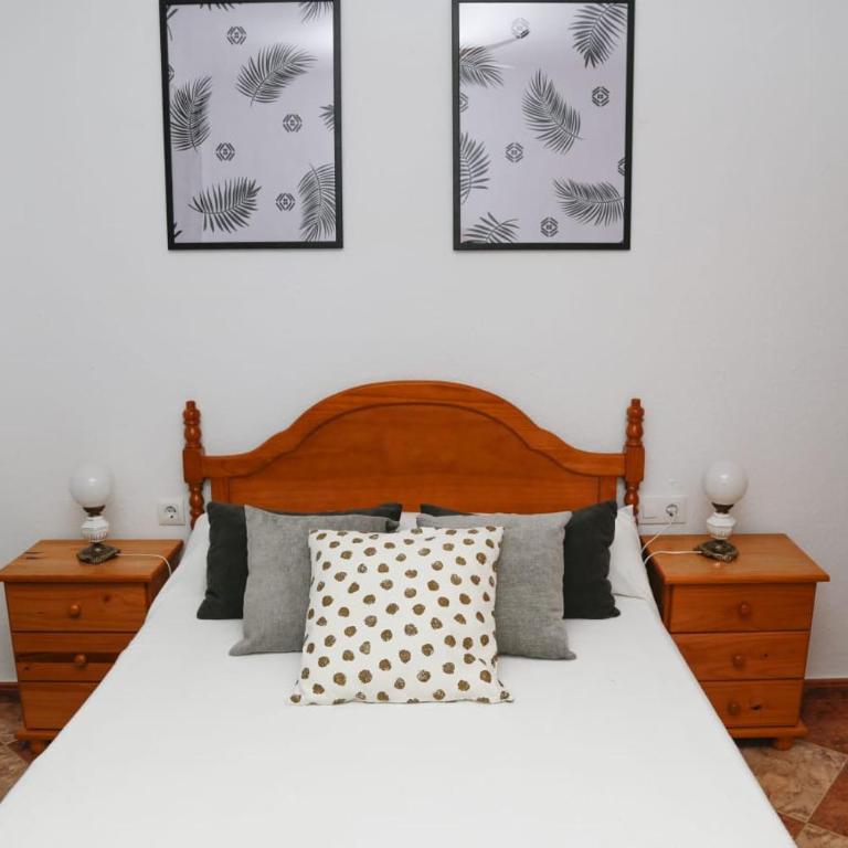 Alojamientos EL PUNTO PLAYA CONIL - Apartamento de 1 Dormitorio con balcón y vistas a la ciudad - 4