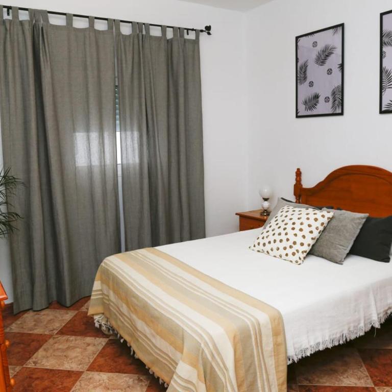 Alojamientos EL PUNTO PLAYA CONIL - Apartamento de 1 Dormitorio con balcón y vistas a la ciudad - 5