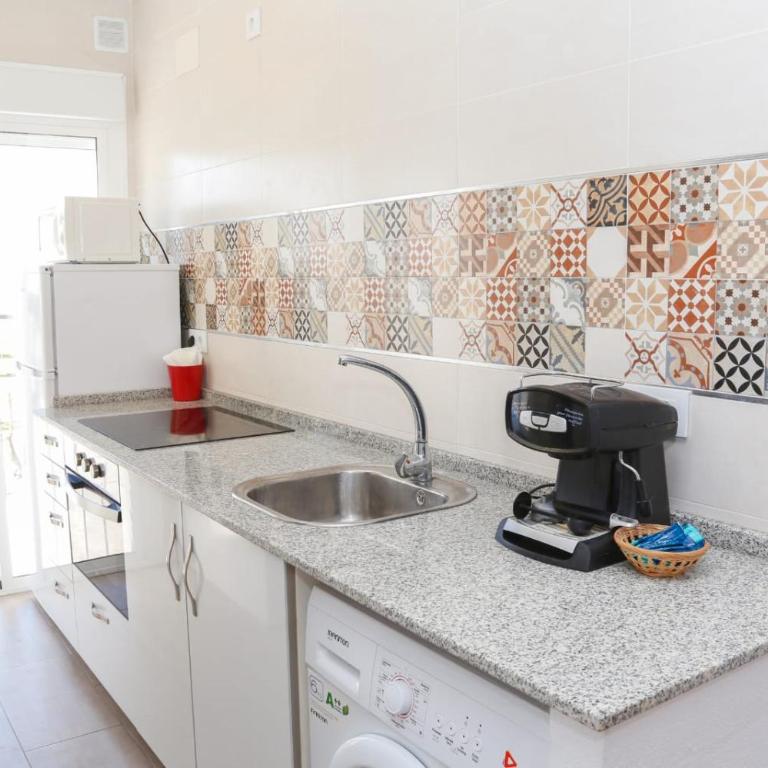 Alojamientos EL PUNTO PLAYA CONIL - Apartamento de 1 Dormitorio con balcón y vistas a la ciudad - 7