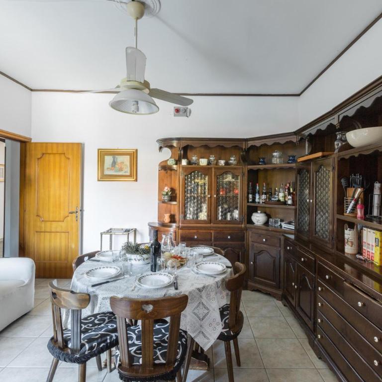 Villa Bea by BarbarHouse - Five-Bedroom House - 4