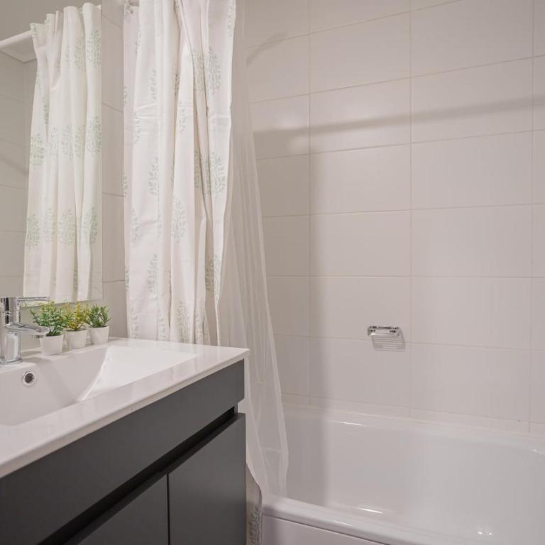 Disfruta de un Moderno Depto con Piscina y gym - Apartamento - 20