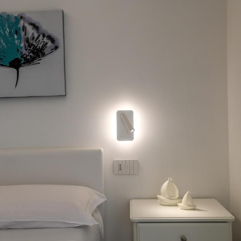 Donna Adriana Rooms - Camera Matrimoniale con Balcone e Vista Mare - 10
