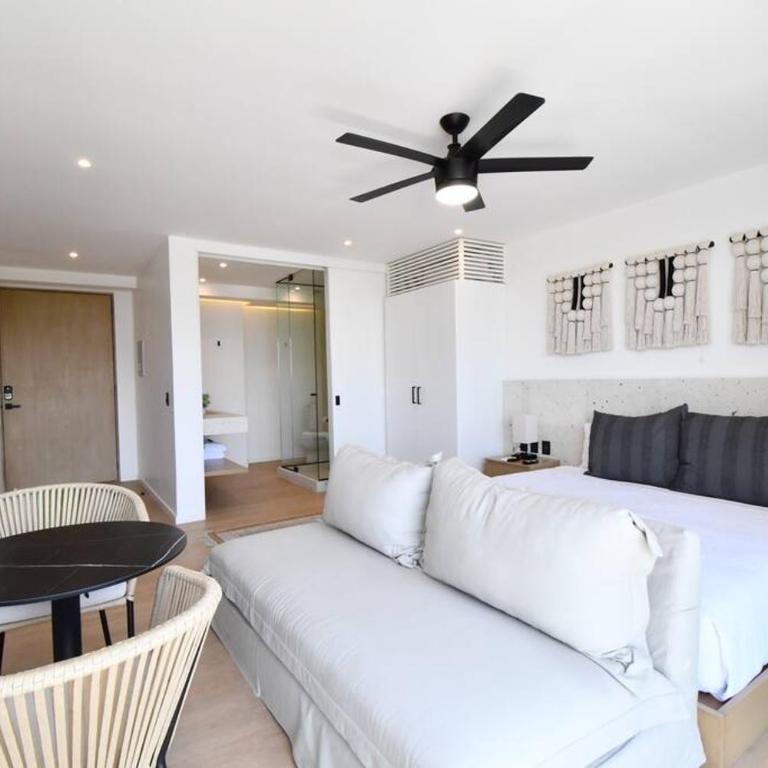 Kumaru Suites by The Spot Rentals - Estudio con balcón - 10