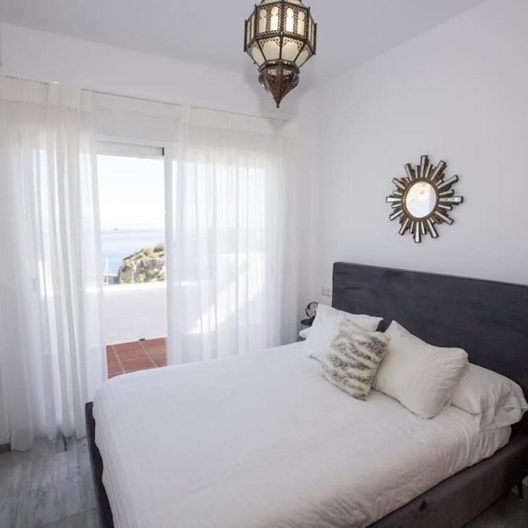 Precioso adosado con jacuzzi en Marina del Este - Casa de 3 dormitorios - 8