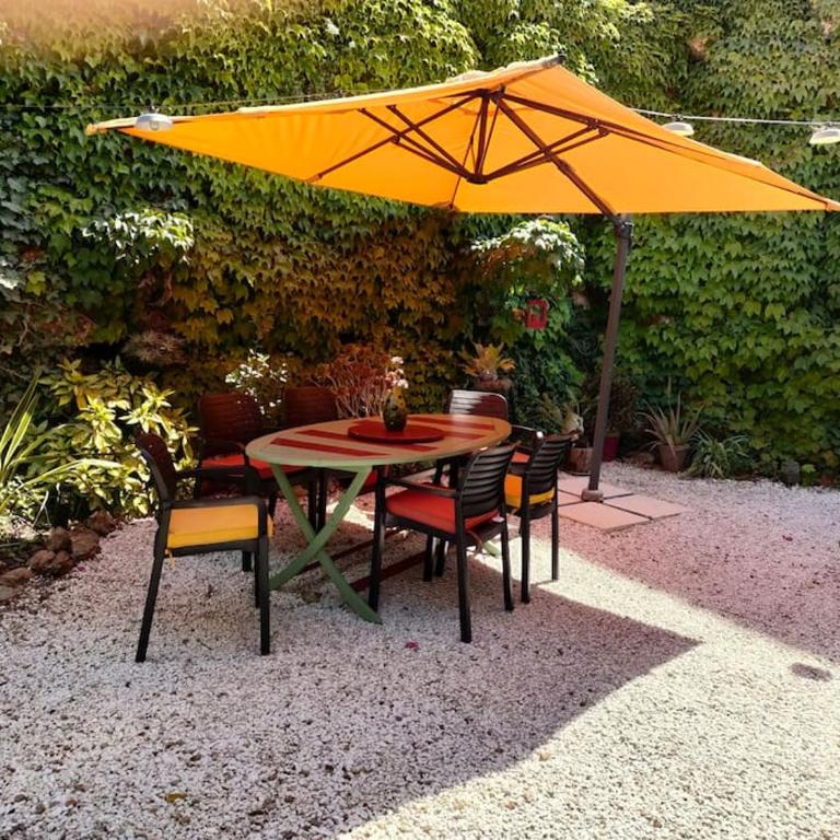 Appartement coloré terrasse 2, 4 personnes - Appartement 2 Chambres - 1
