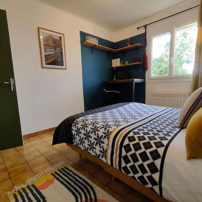 Appartement coloré terrasse 2, 4 personnes - Appartement 2 Chambres - 12