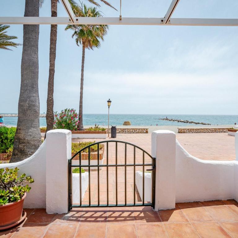 30 Beachhouse 15m beach sea Duquesa Manilva Andalucia - Apartamento con vistas al mar - 2