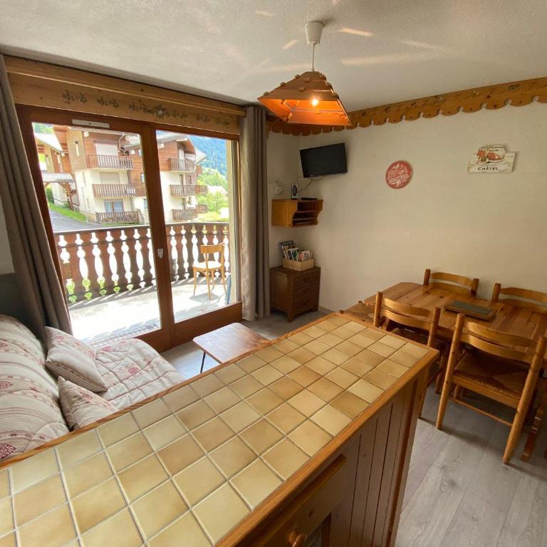 Appartement à Châtel avec WIFI et parking, près du centre - Appartement 1 Chambre - 14