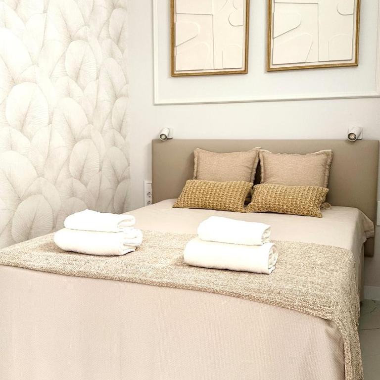 Sun Island - Two-Bedroom Apartment - 21