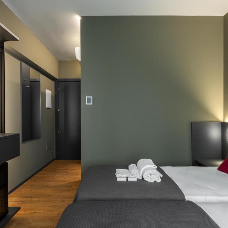 Levelup - Twin Room - 2