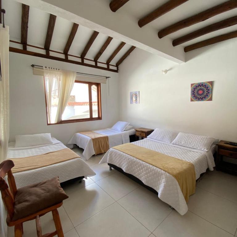Hospedaje Villa Monica - Quadruple Room with Mountain View - 4
