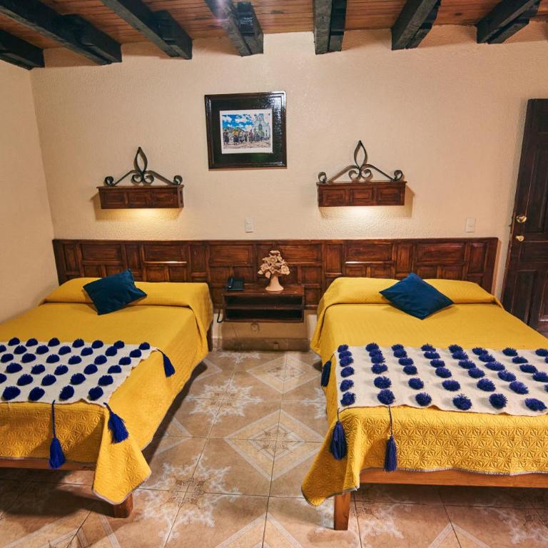 Hotel Palacio de Moctezuma - Triple Room - 10
