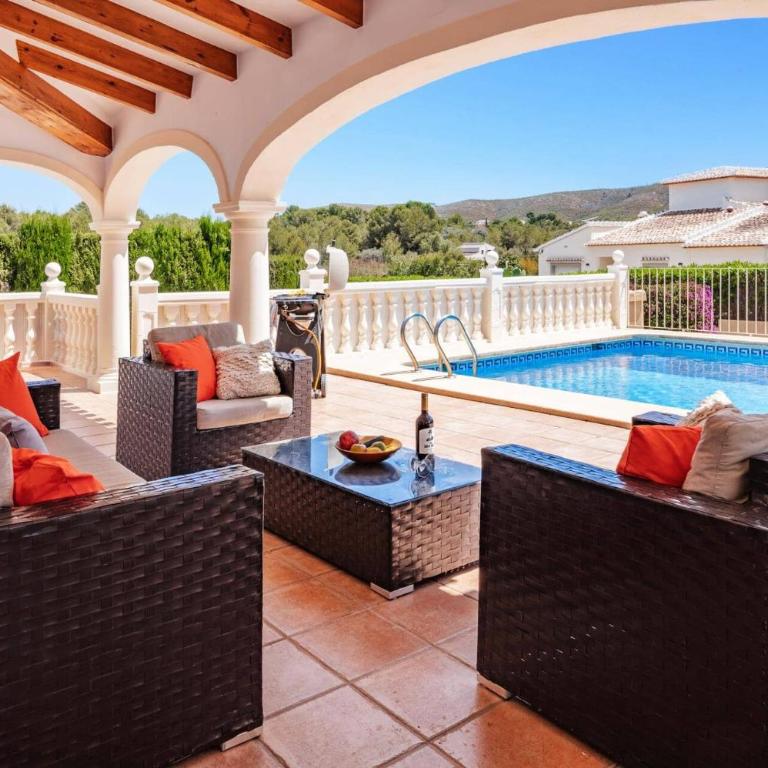 Villa Elemed by Villa Plus - Villa - 4