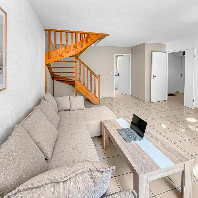 Limoges, résidence fermée, 3 chambres, piscine, parking, 6 pers - Maison 3 Chambres - 2