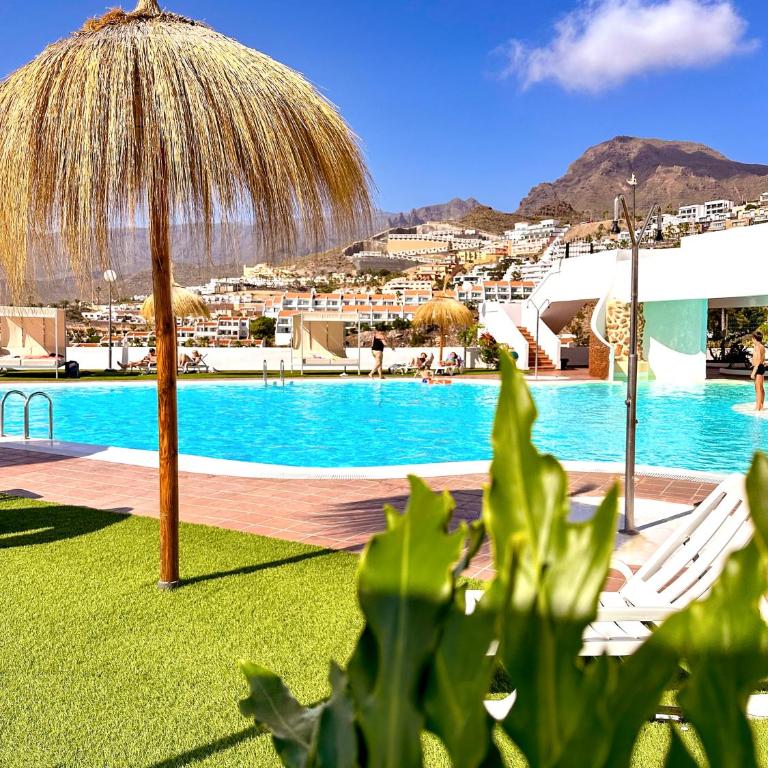 Sun Island - Two-Bedroom Apartment - 40