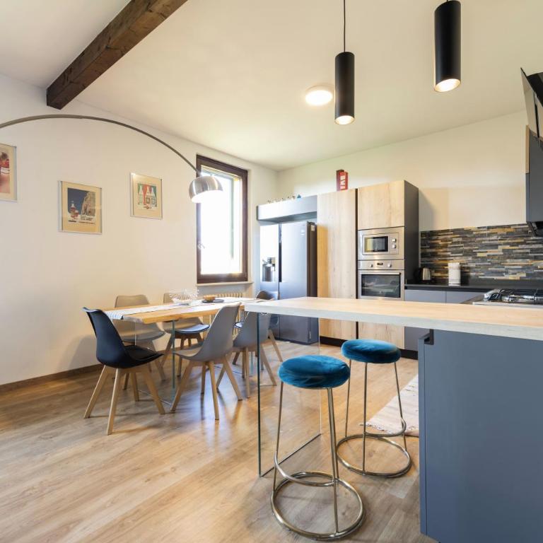 San Zeno Nascosta by Reasy&Busy - Two-Bedroom Apartment - 1