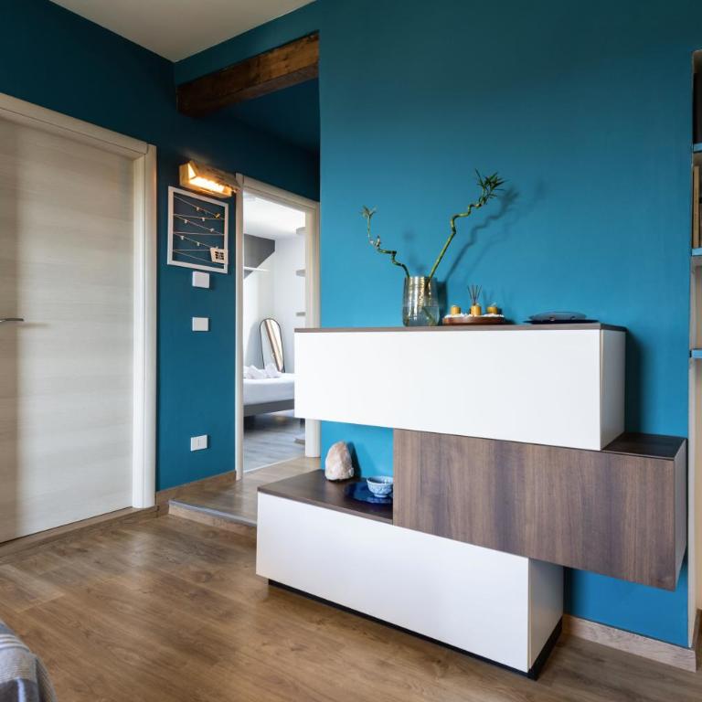 San Zeno Nascosta by Reasy&Busy - Two-Bedroom Apartment - 2