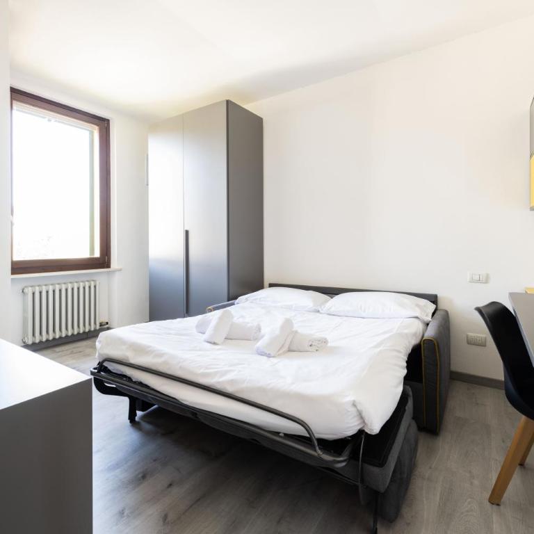 San Zeno Nascosta by Reasy&Busy - Two-Bedroom Apartment - 3