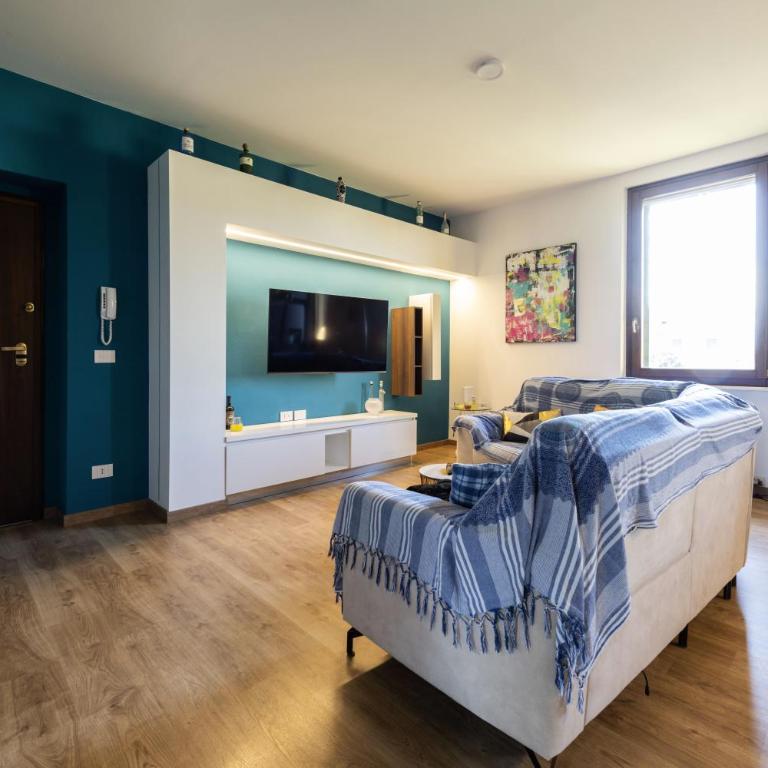 San Zeno Nascosta by Reasy&Busy - Two-Bedroom Apartment - 12