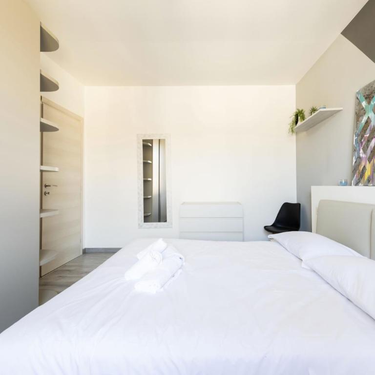 San Zeno Nascosta by Reasy&Busy - Two-Bedroom Apartment - 14