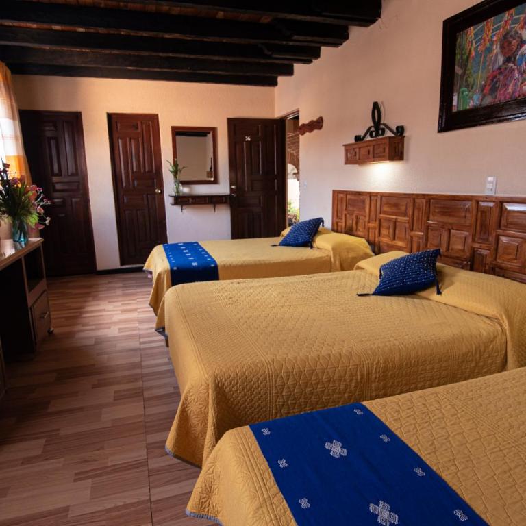 Hotel Palacio de Moctezuma - Family Room - 6
