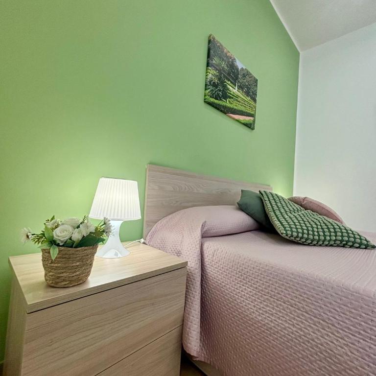 D'Aragona Guest House - King Room with Balcony - 21