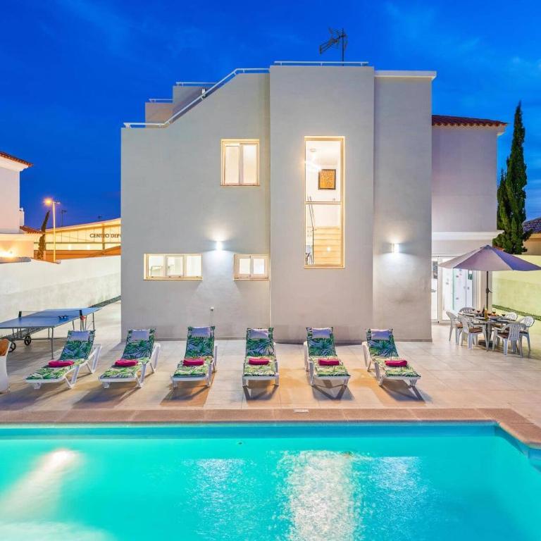 Villa Alegria by Villa Plus - Villa - 25