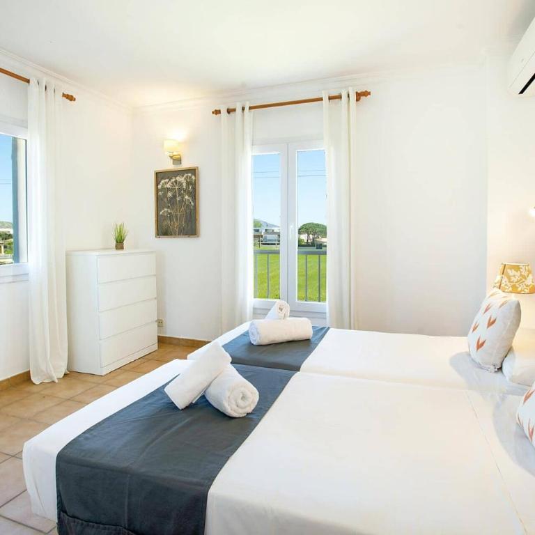 Villa Hort de Siller by Villa Plus - Villa - 15