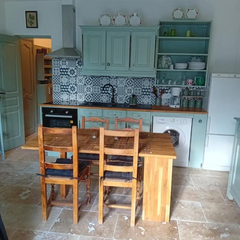 Bel appartement indépendant dans un mas provençal - Appartement 2 Chambres - 5