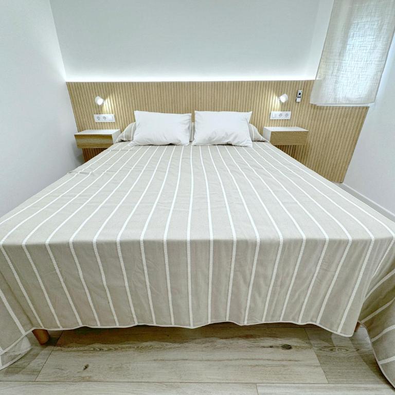 Apartamentos Le Smeraldine - Tu Mirador al Mar Familias o Parejas - Two-Bedroom Apartment - 17