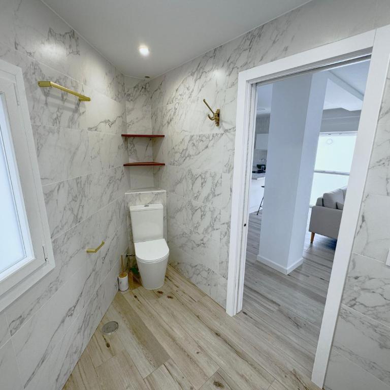Apartamentos Le Smeraldine - Tu Mirador al Mar Familias o Parejas - Two-Bedroom Apartment - 15