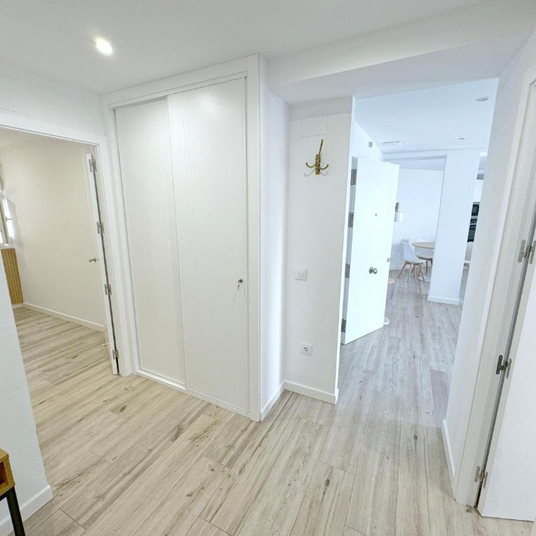 Apartamentos Le Smeraldine - Tu Mirador al Mar Familias o Parejas - Two-Bedroom Apartment - 27