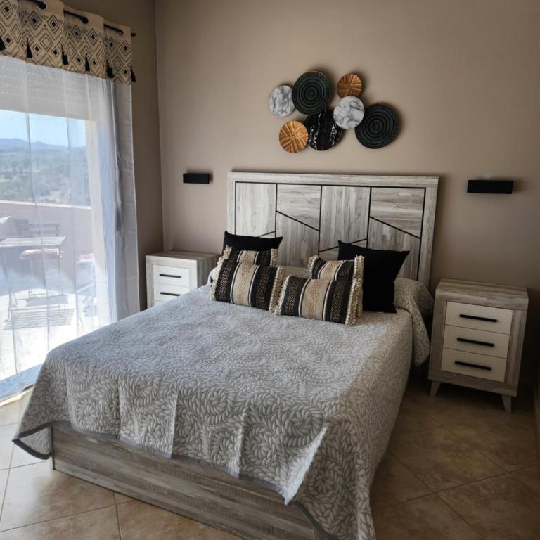 Ático esquinero con preciosas vistas al Valle del Este Golf con piscina comunitaria! - Apartamento de 3 dormitorios - 6
