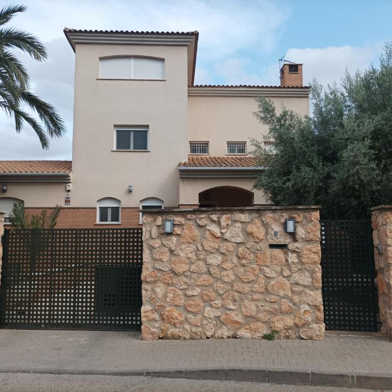 chalet & piscina-jardín-barbacoa - Villa de 4 dormitorios - 31