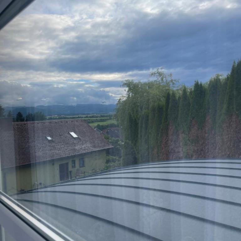Apartments in elegant Villa am Red Bull Ring in Spielberg - Villa - 9