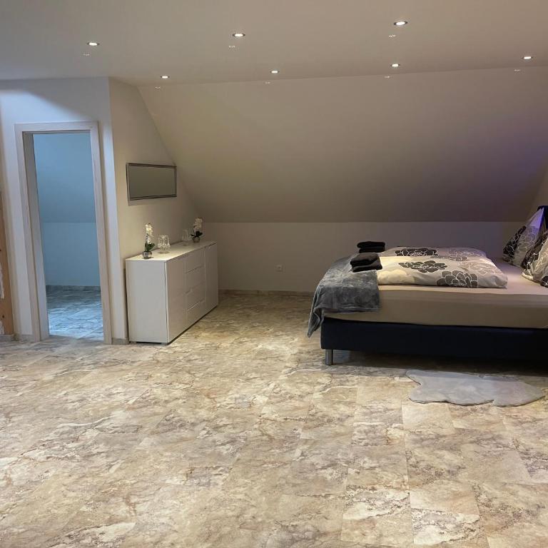 Apartments in elegant Villa am Red Bull Ring in Spielberg - Villa - 17