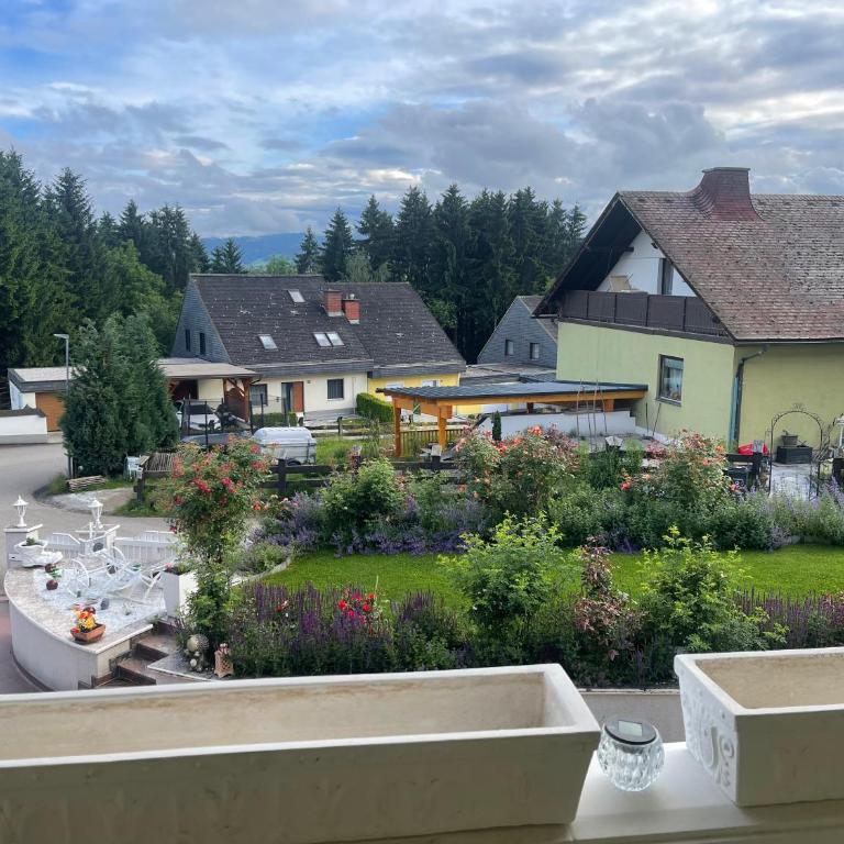 Apartments in elegant Villa am Red Bull Ring in Spielberg - Villa - 31