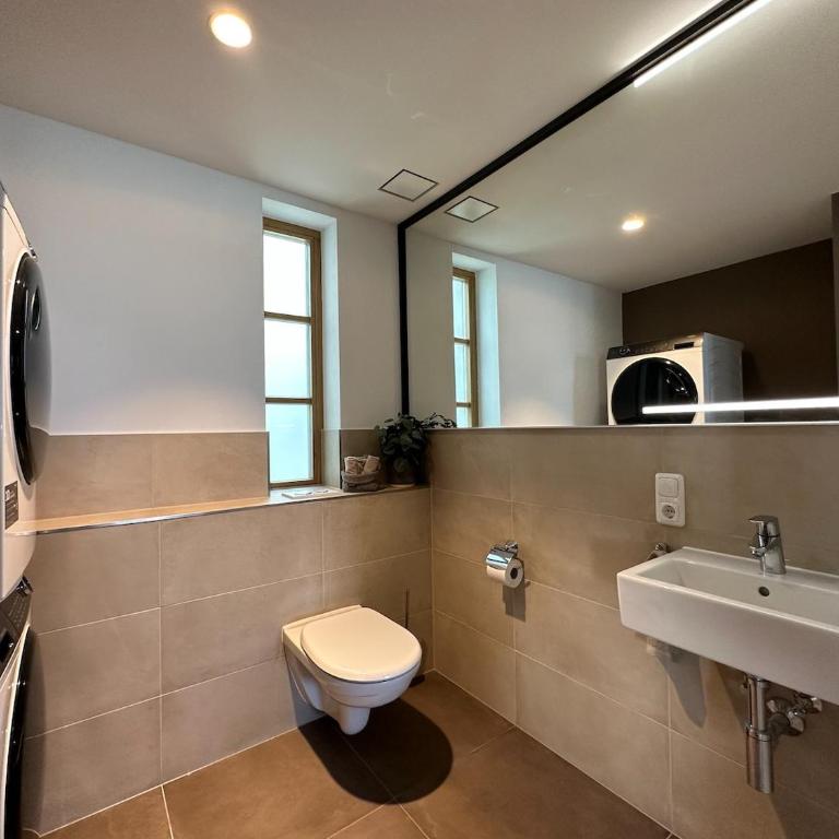 TRULY - Viel Platz für Business & Familie - Modern, Garage, Fahrstuhl - Appartement 3 Chambres - 32