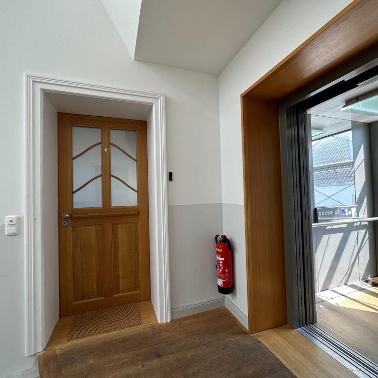 TRULY - Viel Platz für Business & Familie - Modern, Garage, Fahrstuhl - Appartement 3 Chambres - 36