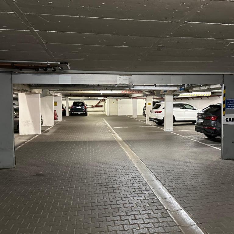 TRULY - Viel Platz für Business & Familie - Modern, Garage, Fahrstuhl - Appartement 3 Chambres - 2