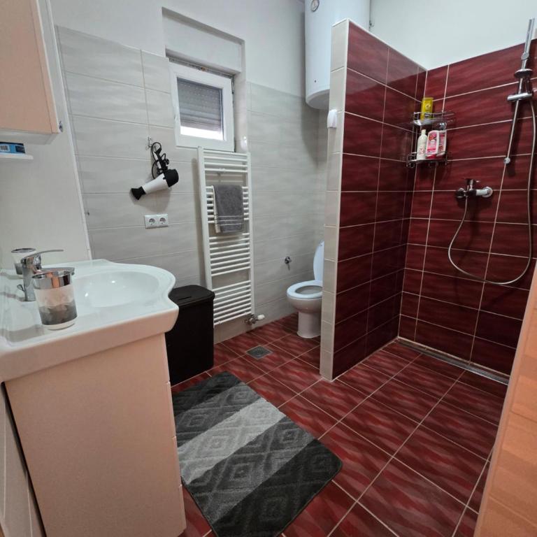 Apartman Nia - Two-Bedroom Apartment - 9