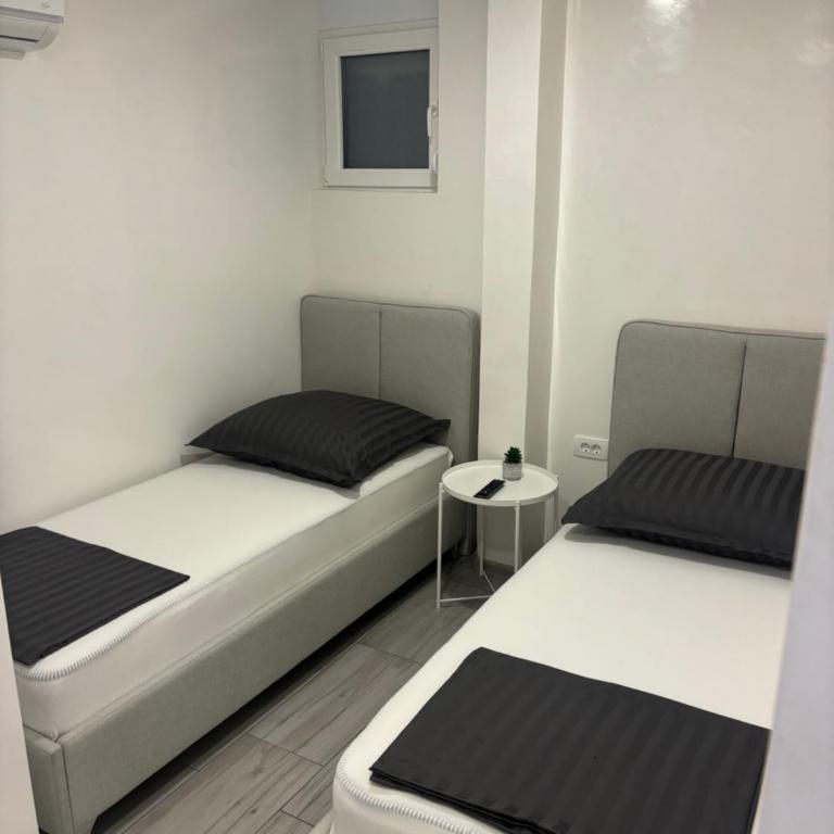 Maja Apartmani - Apartman sa 2 Spavaće Sobe - 8