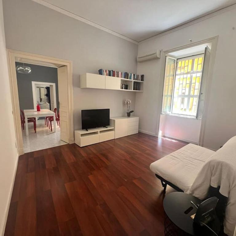 Casetta Centrale di Bibi a Piazza Amedeo - One-Bedroom Apartment - 4