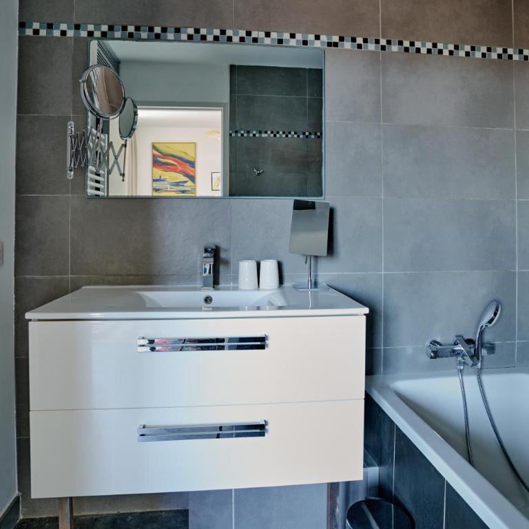 Sérénité au fil de l'eau Appartement de standing - Appartamento con 2 Camere da Letto - 24